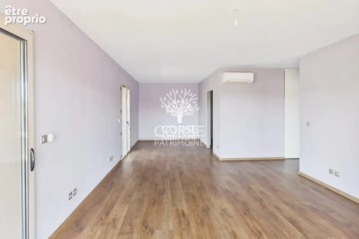 Appartement T3 avec grande terrasse couverte - photo 6