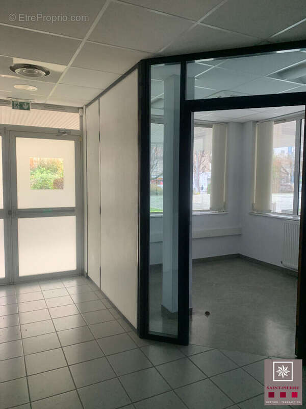 Commerce à VILLEURBANNE