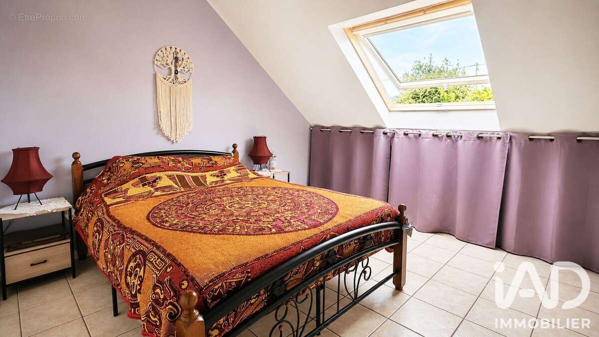 Appartement 80 m² à L'etang-Sale  - photo 6