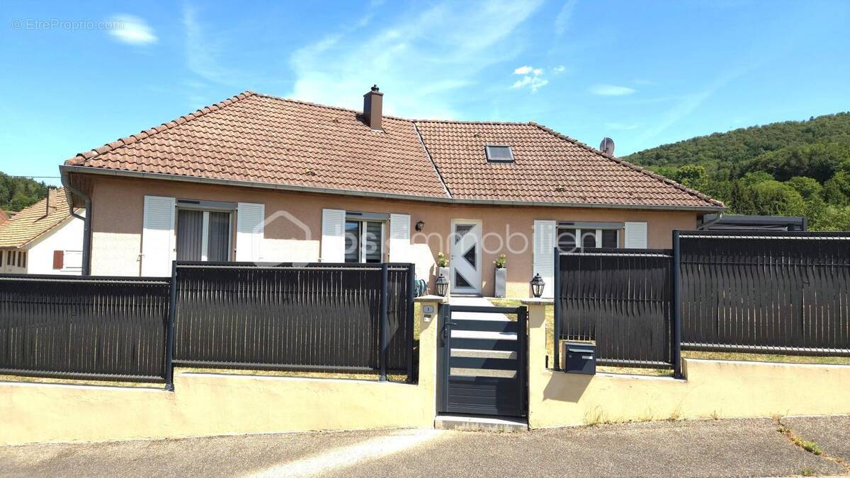 Maison à LEVONCOURT