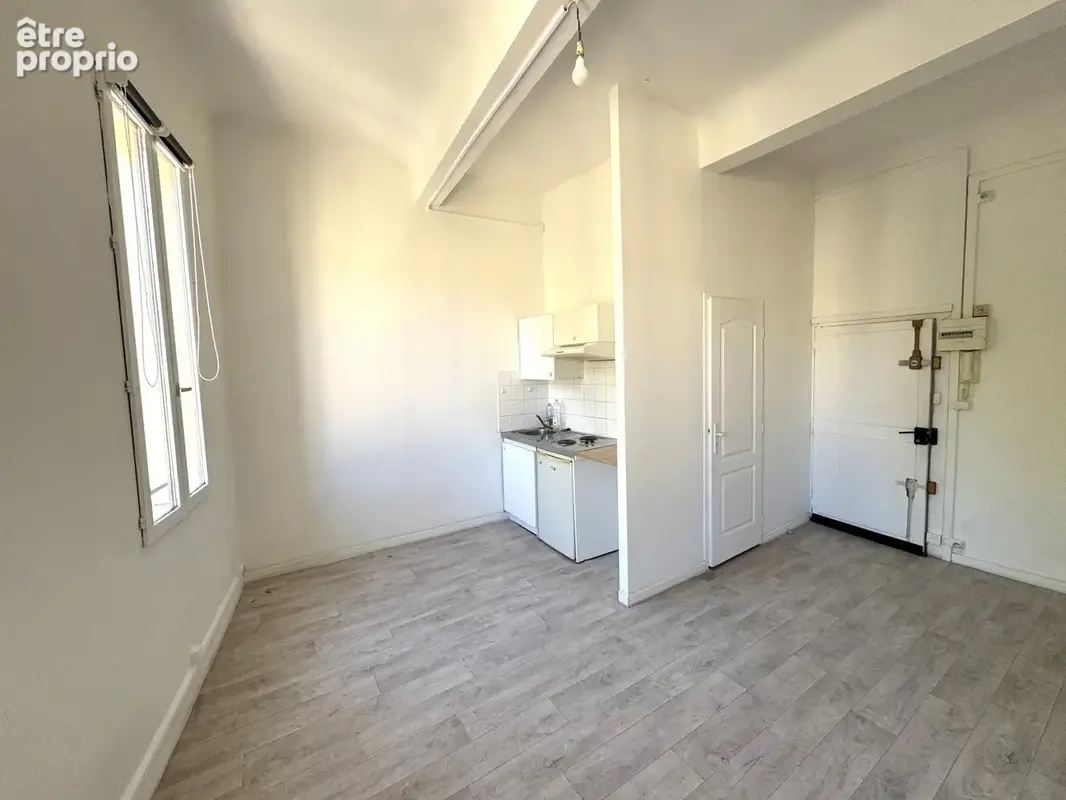 AIX EN PROVENCE, centre-ville, studio de 21 m2 . - photo 3