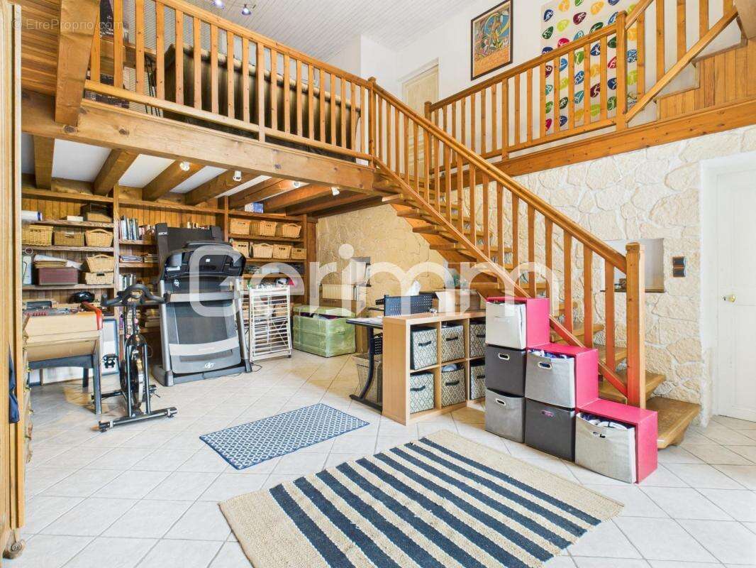 Maison à LA BUISSIERE