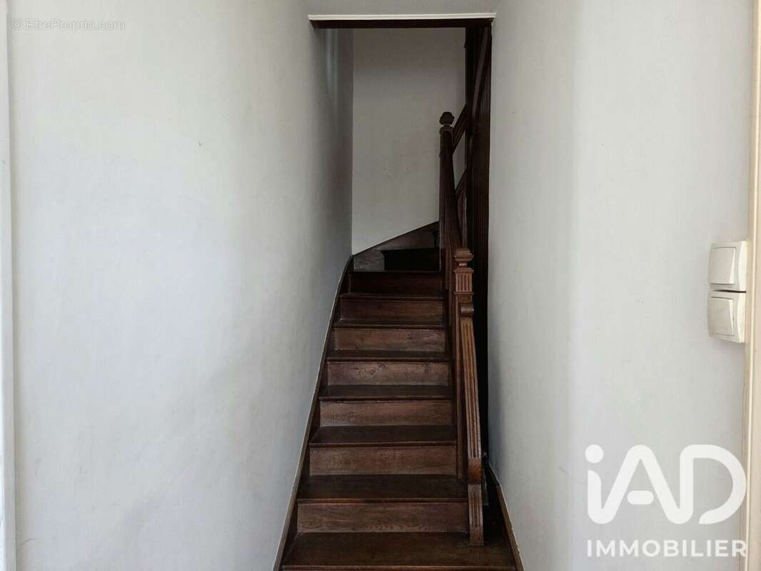 Maison 90 m² à Feniers  - photo 6