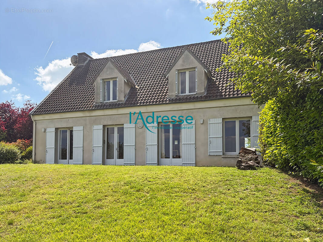 Maison à SERAINCOURT