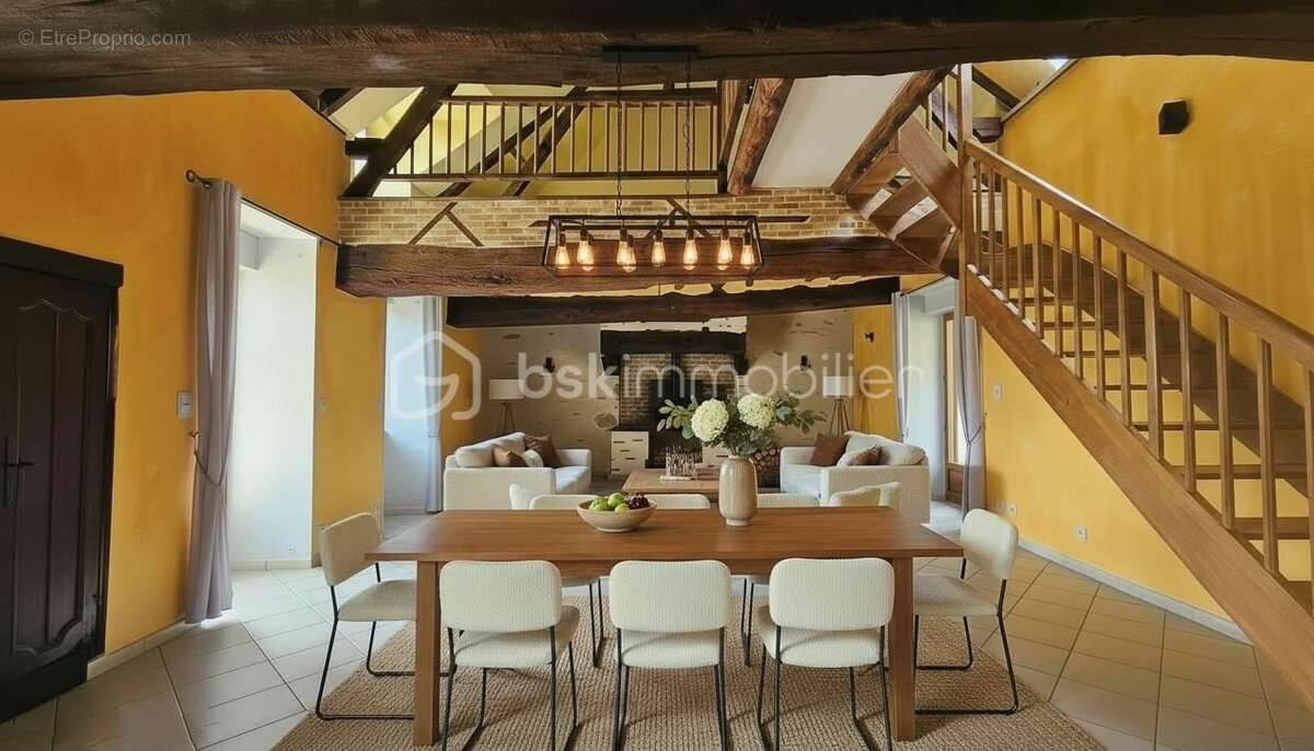 Maison à CHATEAUGIRON