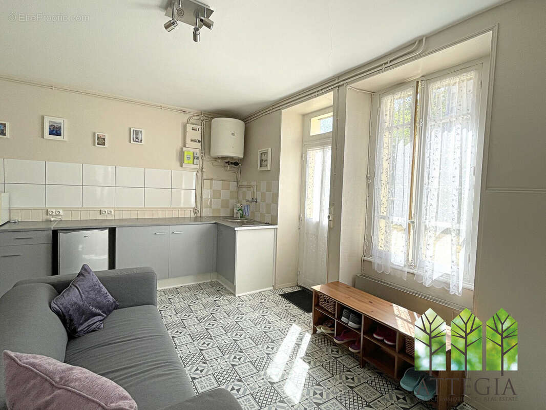 Maison 165 m² à Chatelus-Malvaleix  - photo 9