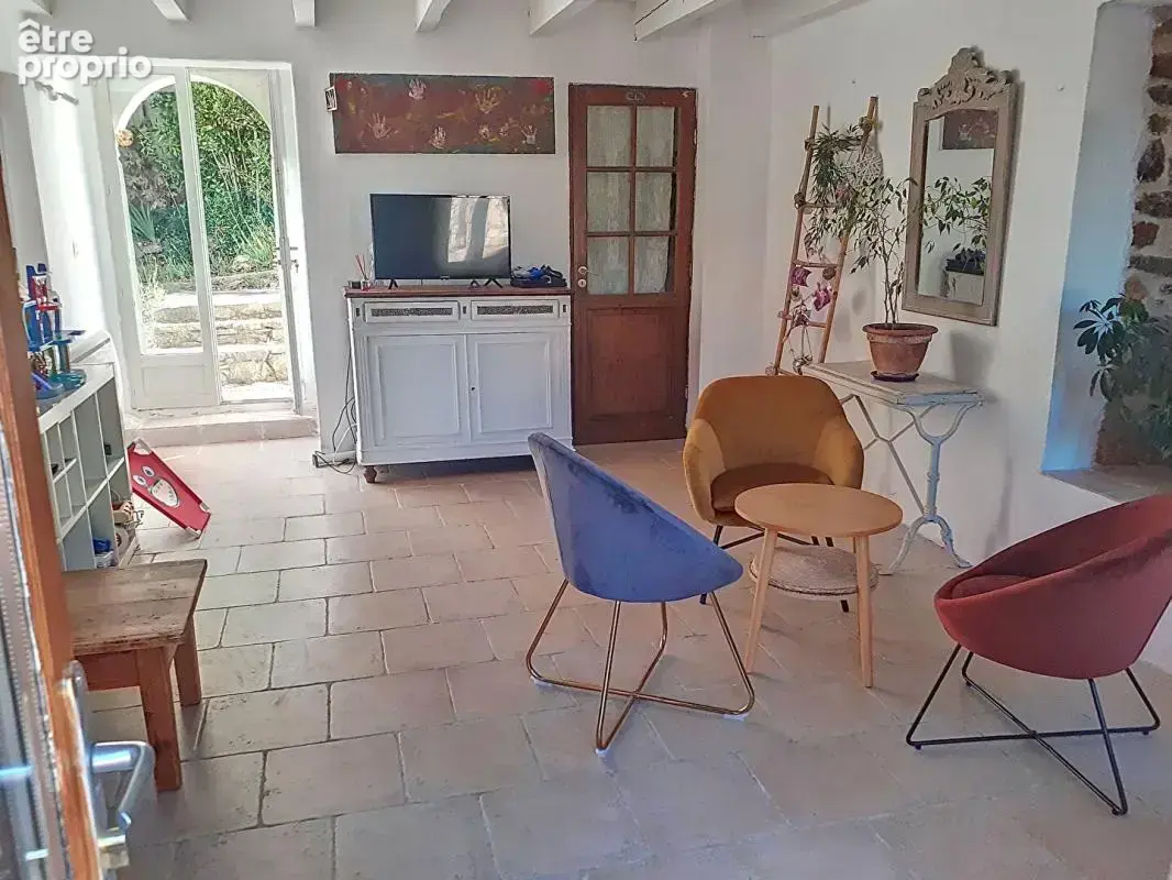 Villa sur 5689m²  de terrain avec vue exceptionnelle et piscine - La Roquebrussanne - photo 13