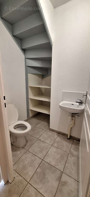 Maison de type 4 sur la commune de  Lézignan corbières parfaite pour une famille 165 000€ - photo 9