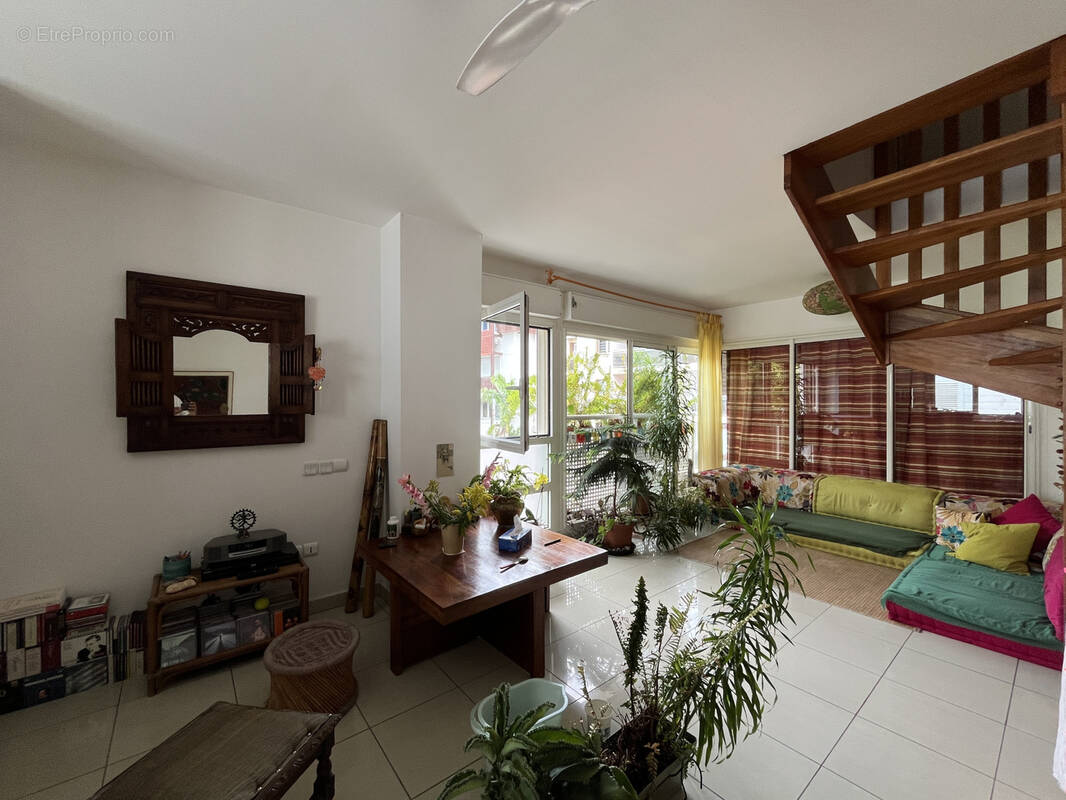 Appartement à SAINT-DENIS