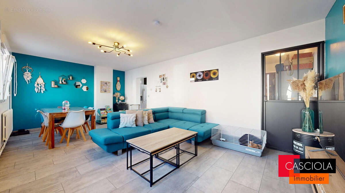 Appartement à MARLY