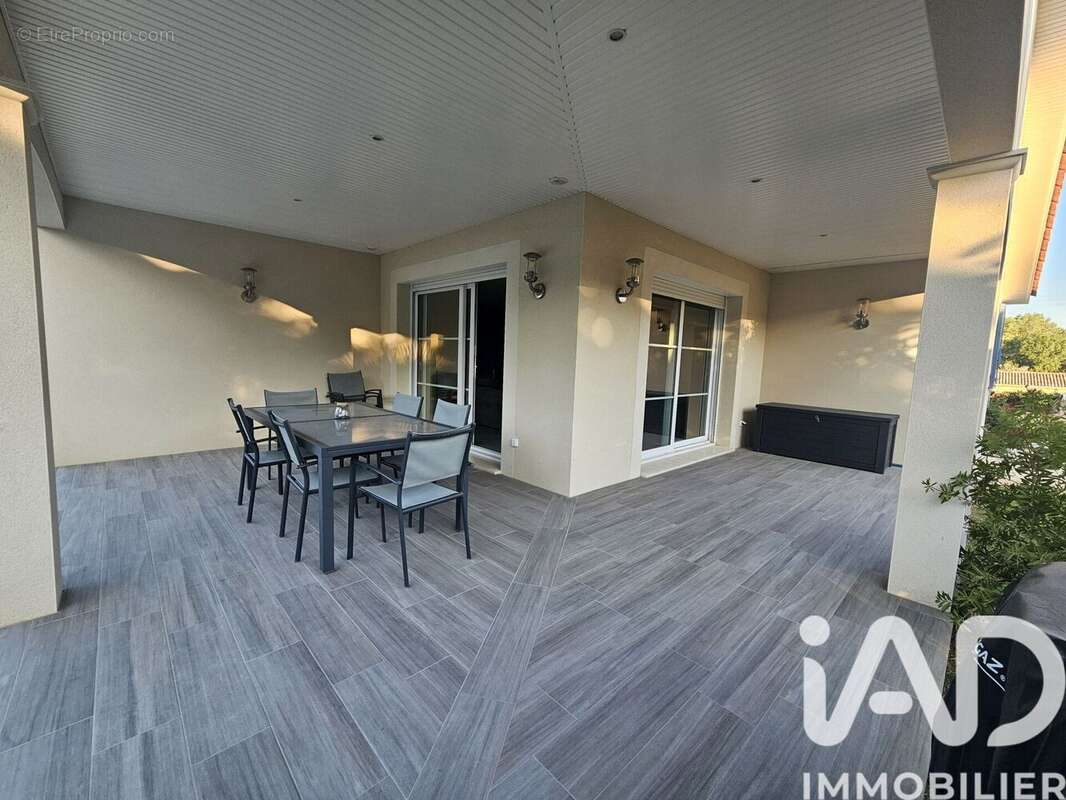 Photo 9 - Maison à MAGNAC-SUR-TOUVRE