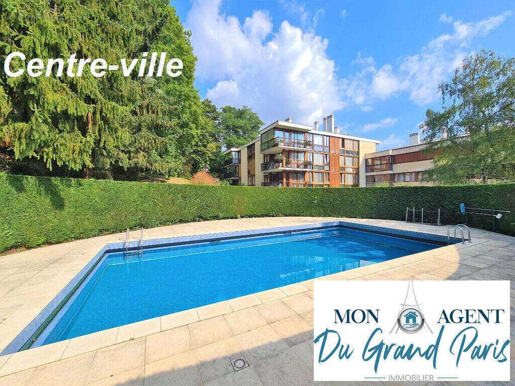 Centre-Ville 2-3 pieces 1 chambre Loggia 2 balcons 2e sur 3 avec ascenseur Jouy en Josas proche Versailles Plateau de  Saclay et - photo 2