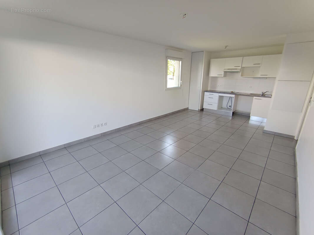 Appartement à vendre avec terrasse à Villenave-D'Ornon - photo 2