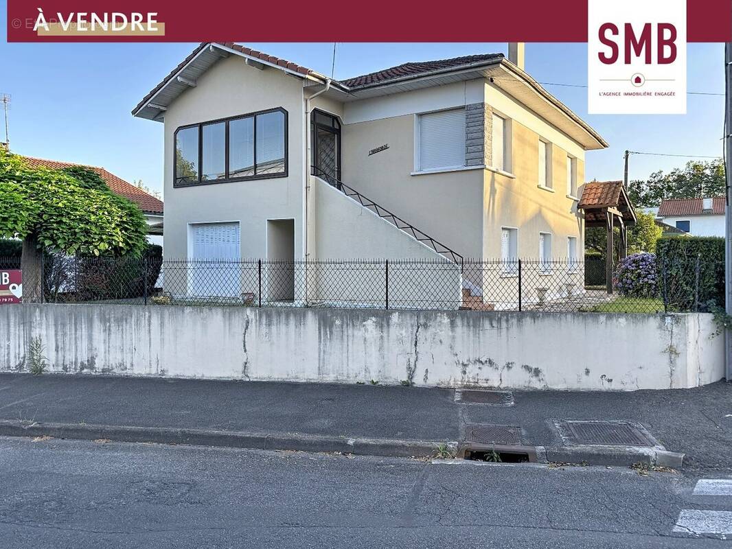 Maison à BILLERE