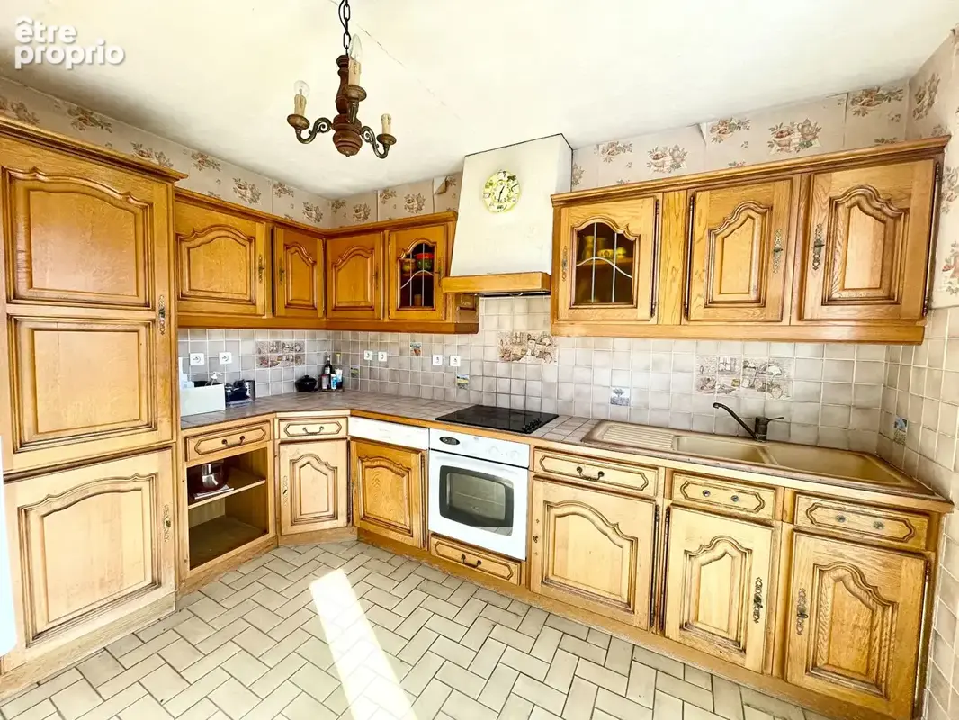 Maison 7 pièces 116 m² à vendre à Saint-Florentin (89600) - photo 9