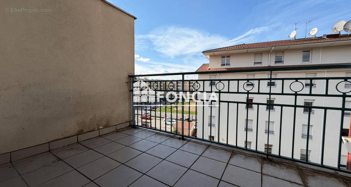 Appartement à BOURGOIN-JALLIEU