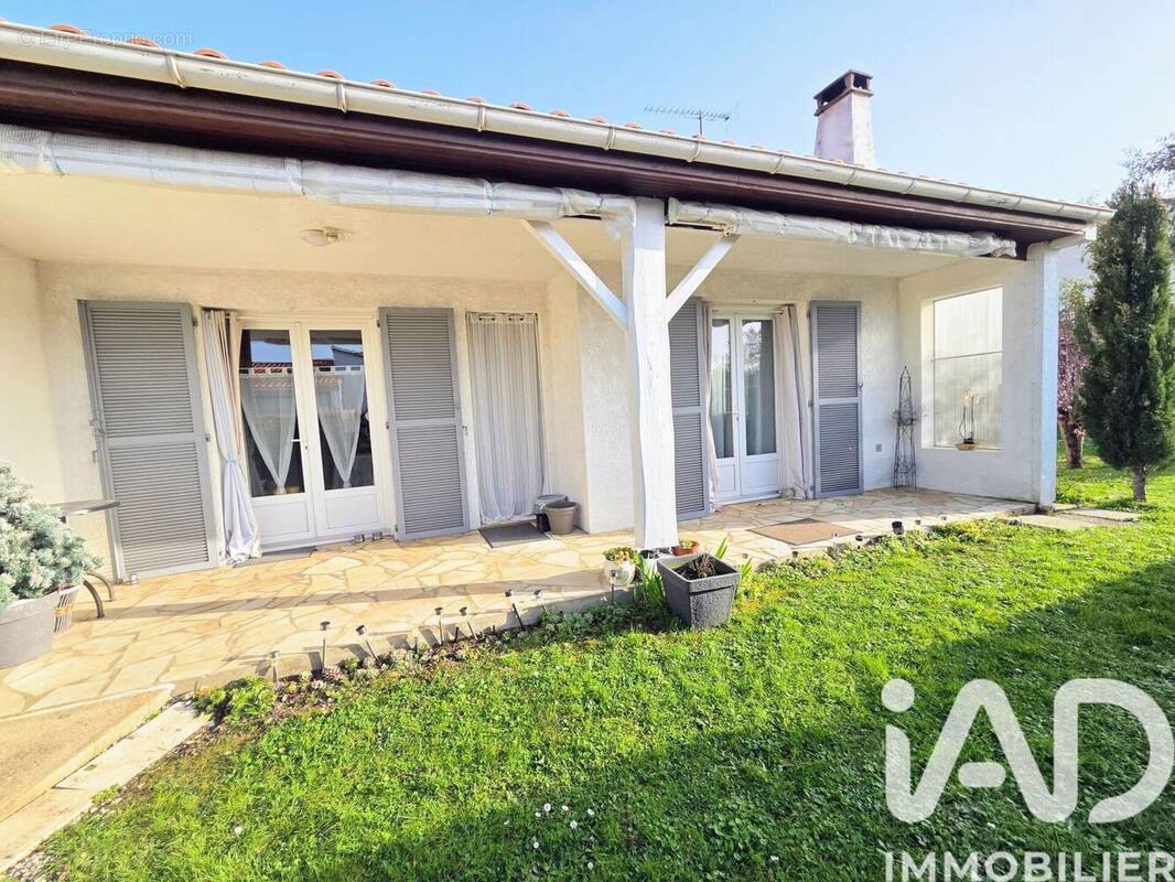 Photo 1 - Maison à SAUJON