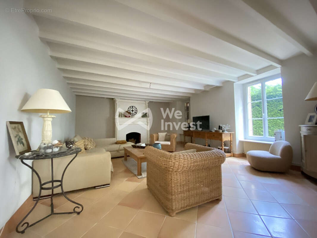 Maison à BAYON-SUR-GIRONDE