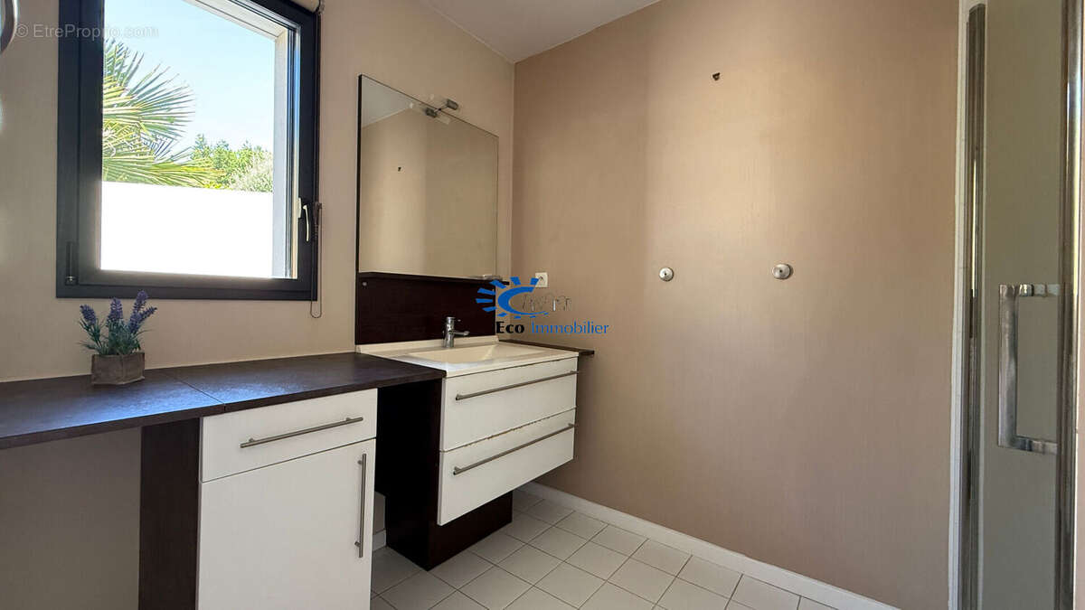 Maison à LA ROCHELLE