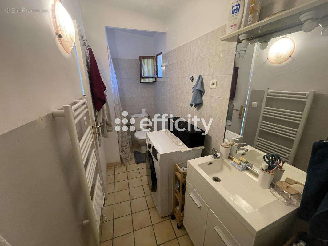 Appartement à APT