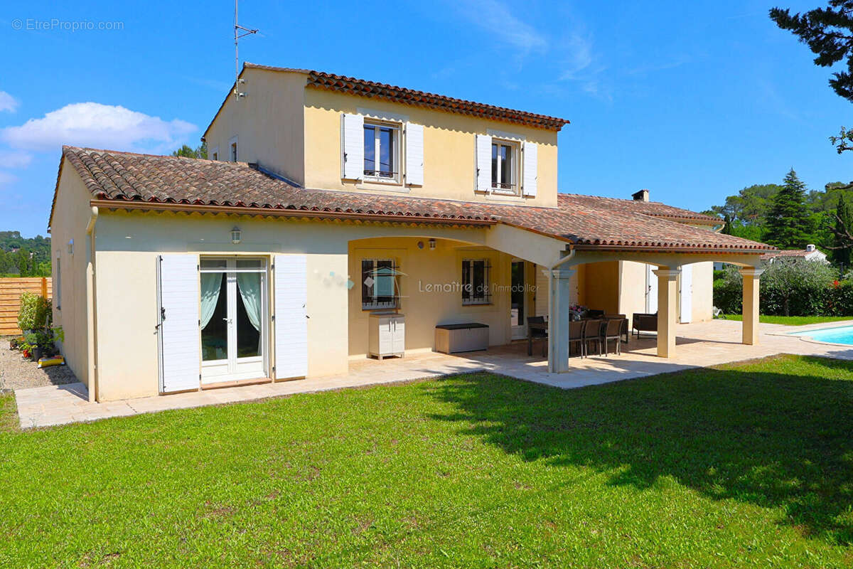 Villa Peymeinade 170 m² avec piscine et jardin 1493 m² - photo 3