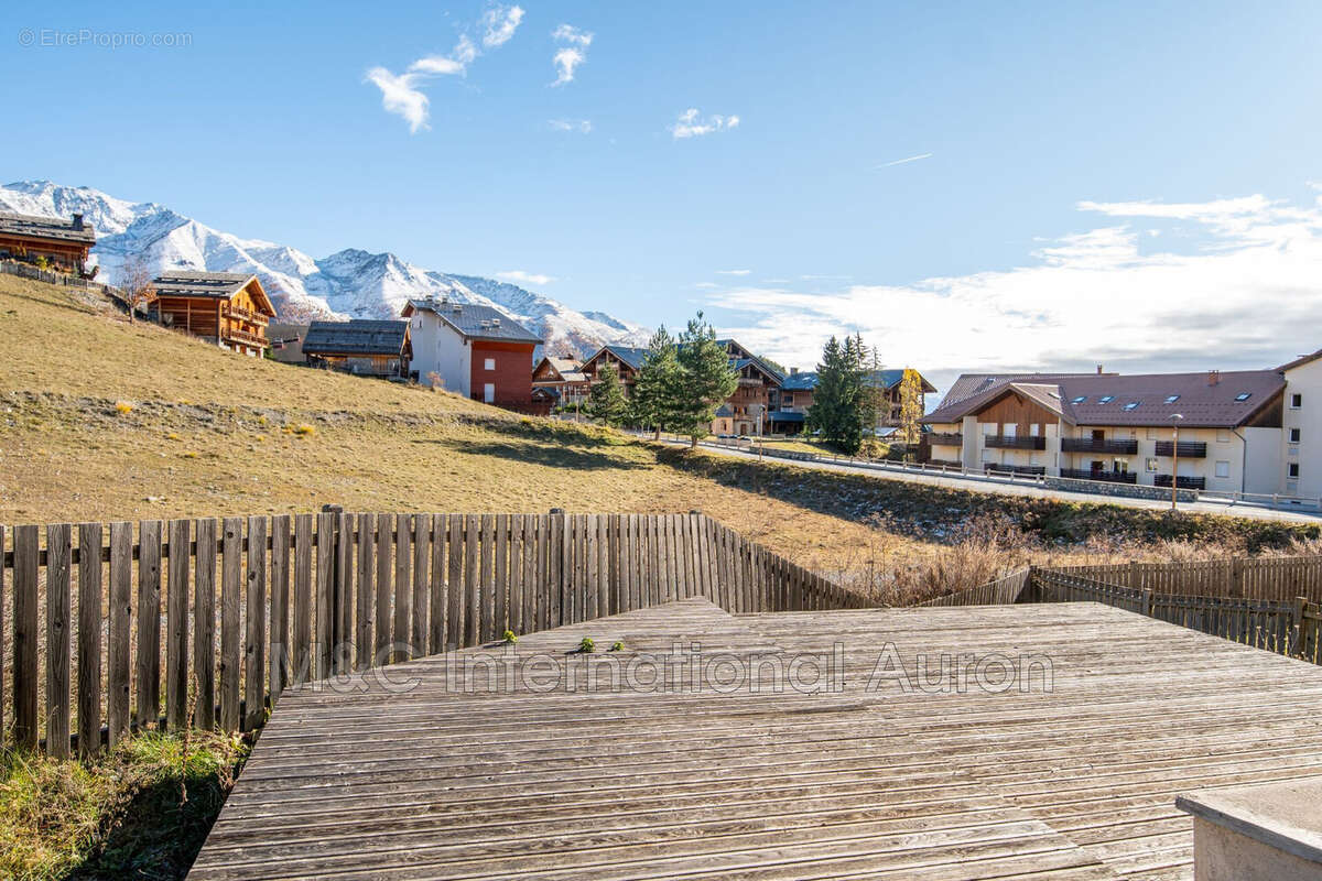 Appartement à SAINT-ETIENNE-DE-TINEE