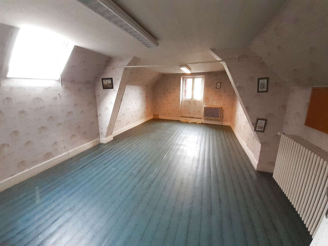 Maison à BOURBON-L&#039;ARCHAMBAULT