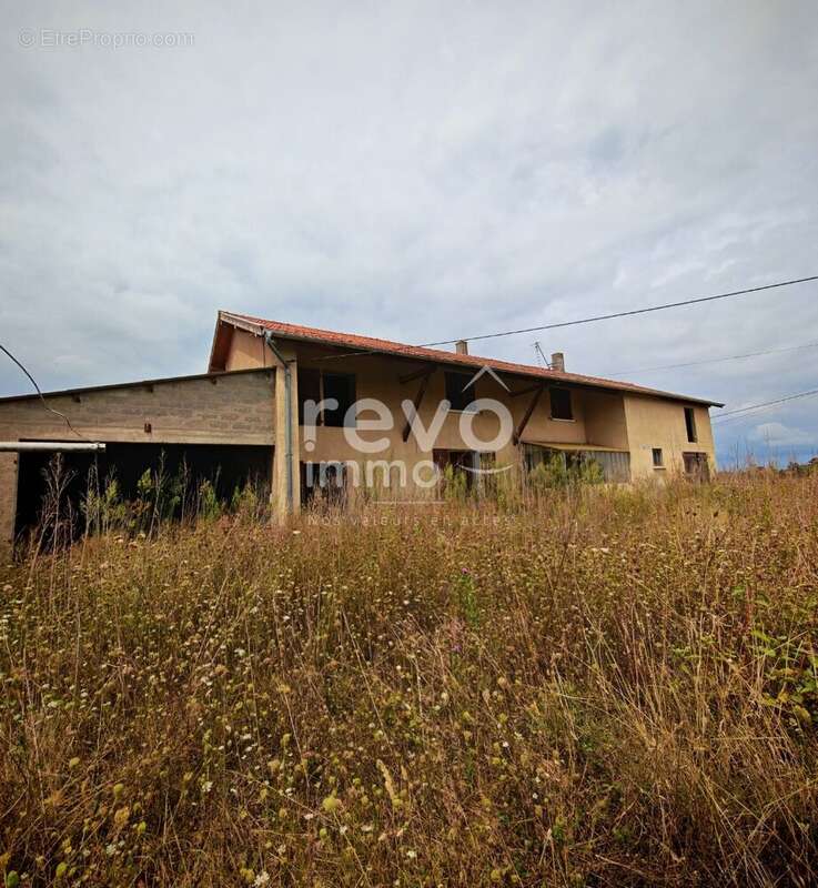 Maison à SAINT-TRIVIER-SUR-MOIGNANS
