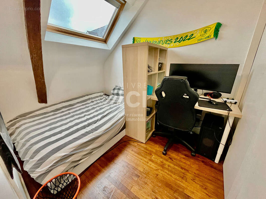 Longere - 65m² - 2 chambres - bourg- locataire en place - photo 12