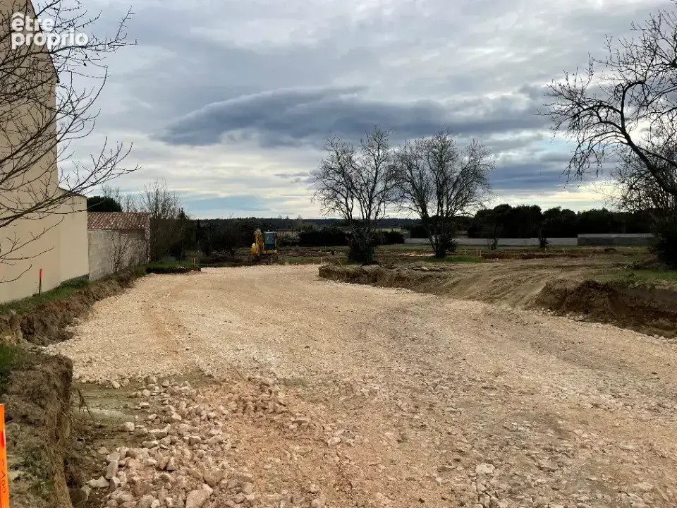Terrain à SAINT-QUENTIN-LA-POTERIE