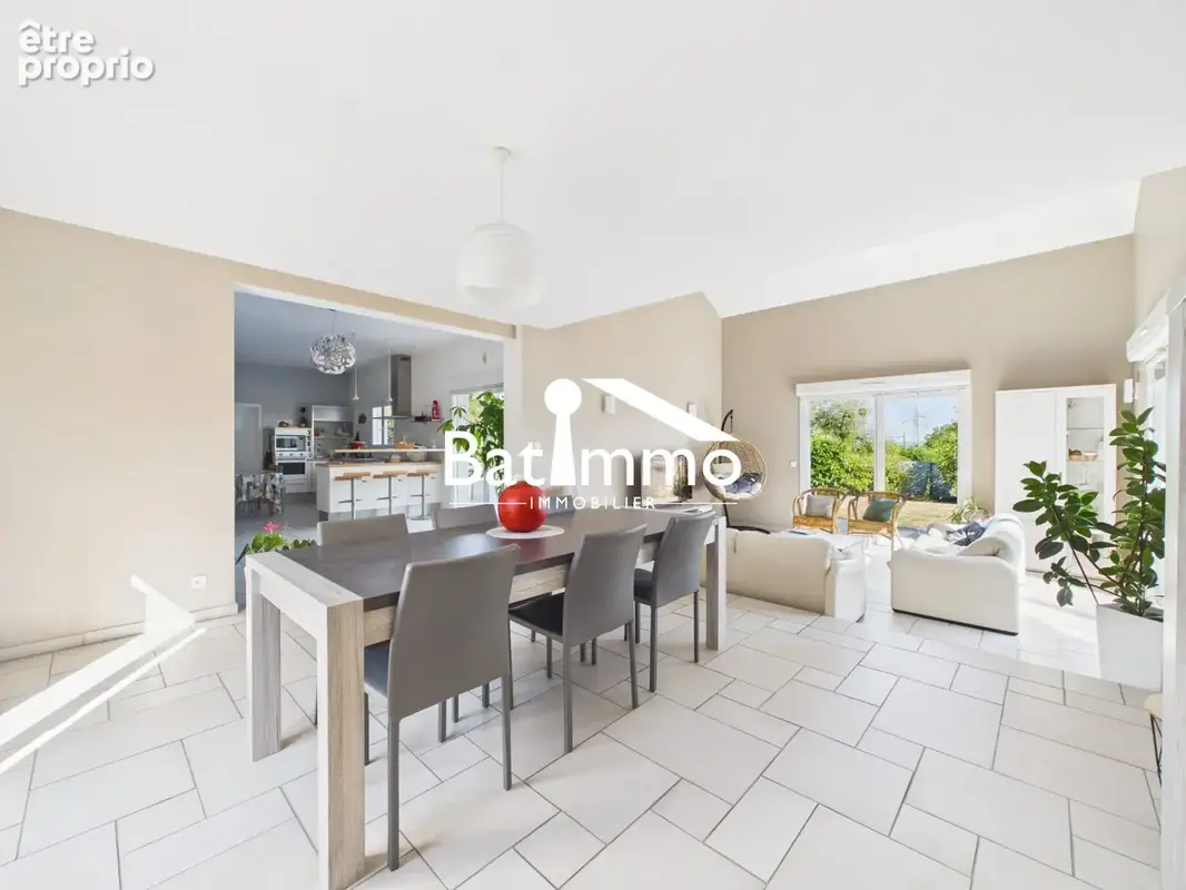 Maison 214 m² à Pournoy-La-Grasse  - photo 5