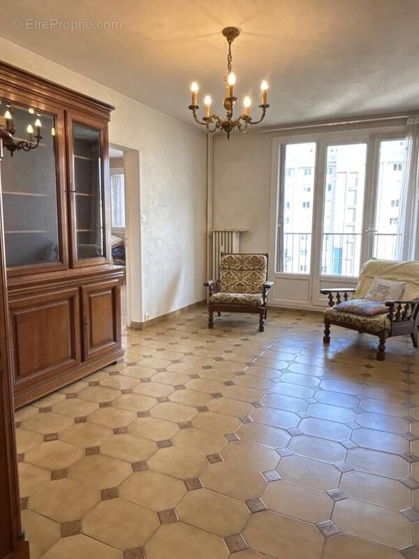 Appartement à GRENOBLE