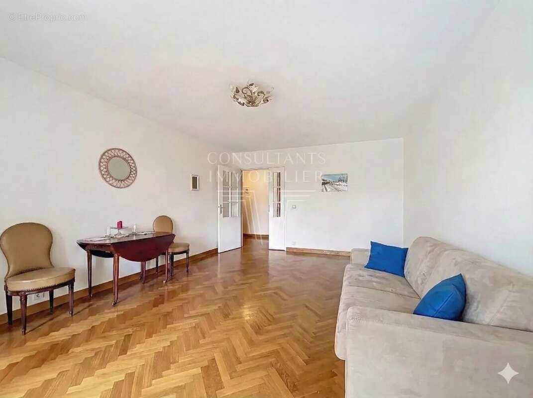 Appartement à BOULOGNE-BILLANCOURT