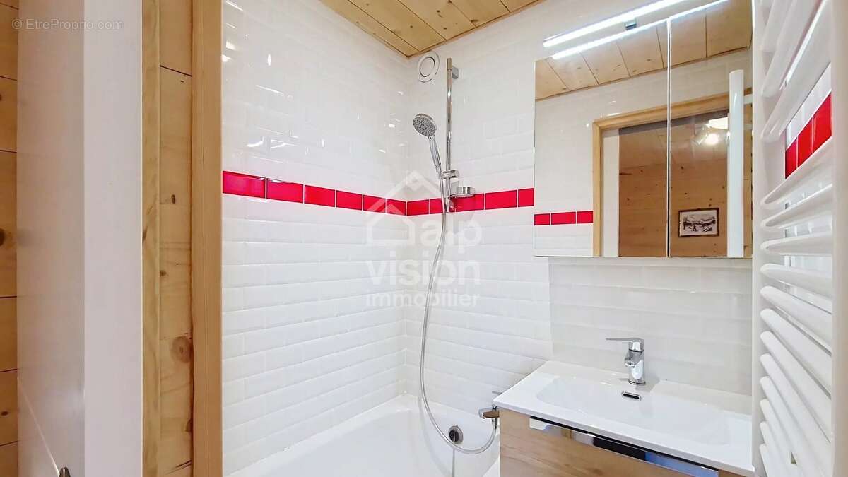 Abondance - 1 pièce - bel appartement refait à neuf - photo 7