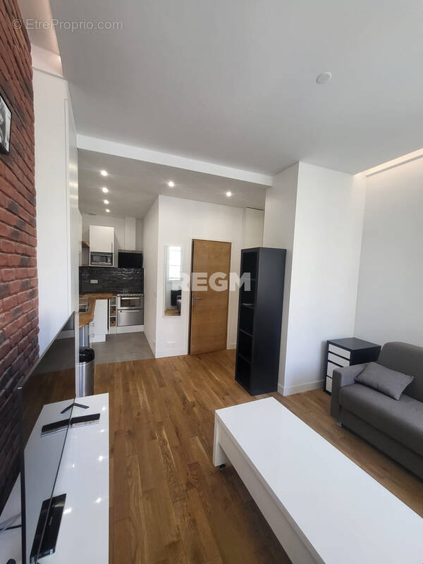 Appartement à PARIS-3E