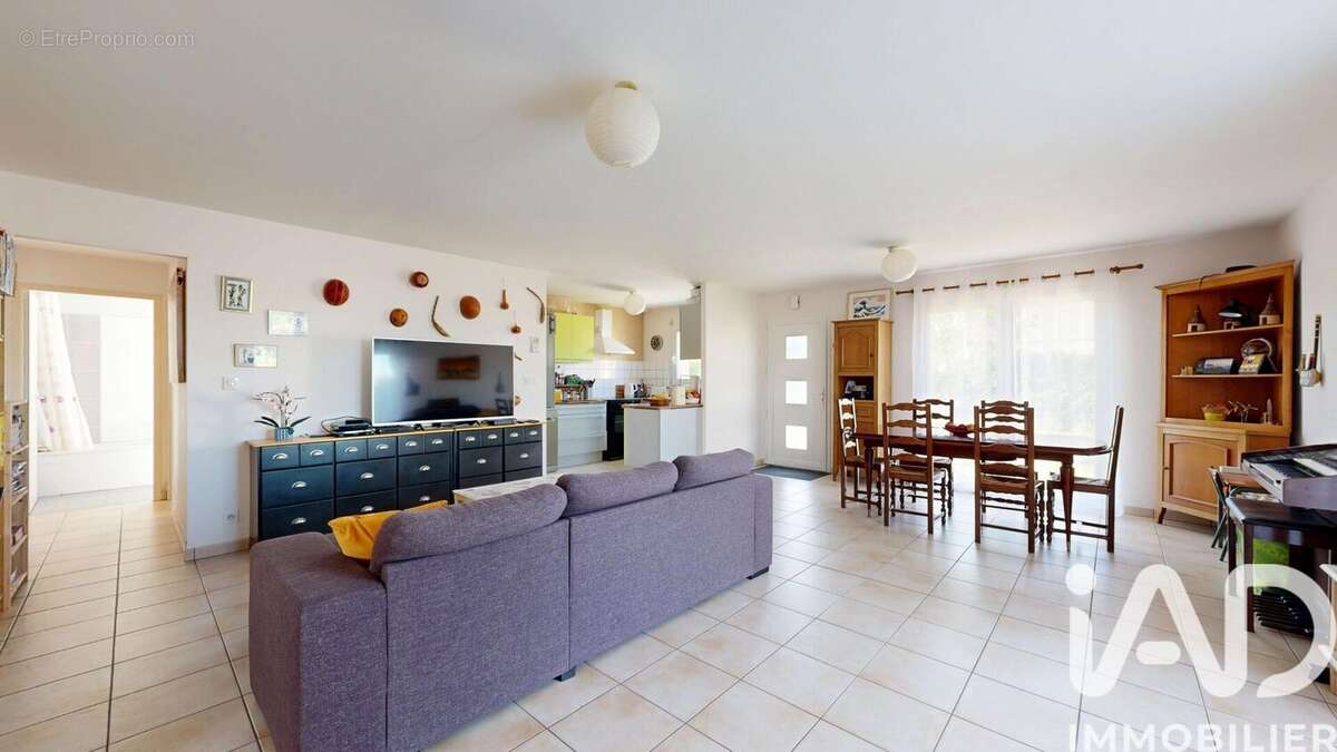 Photo 4 - Maison à COUFFE