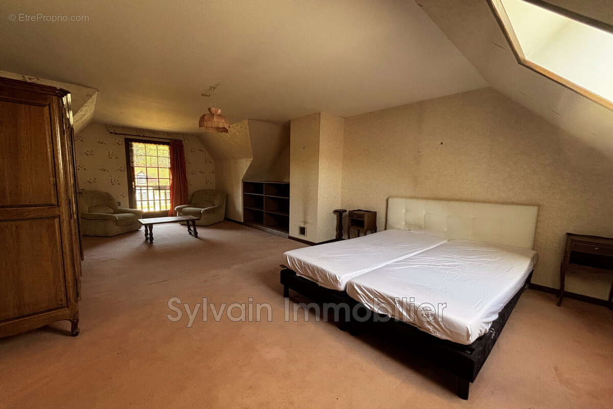 Maison 132 m² à Hanvoile  - photo 8
