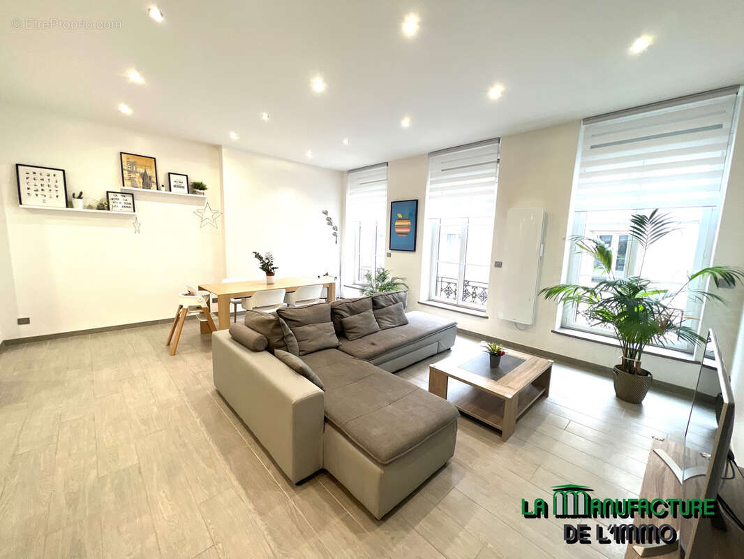 Appartement à SAINT-ETIENNE