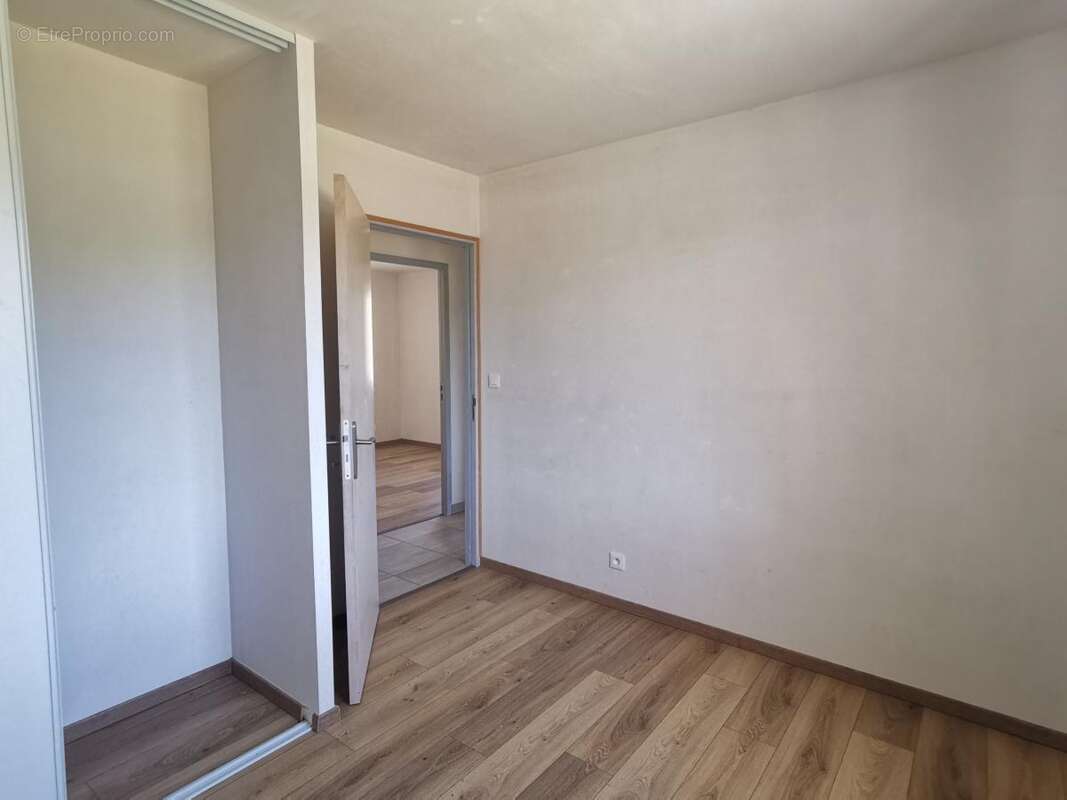 Maison 80 m² à Begard  - photo 8