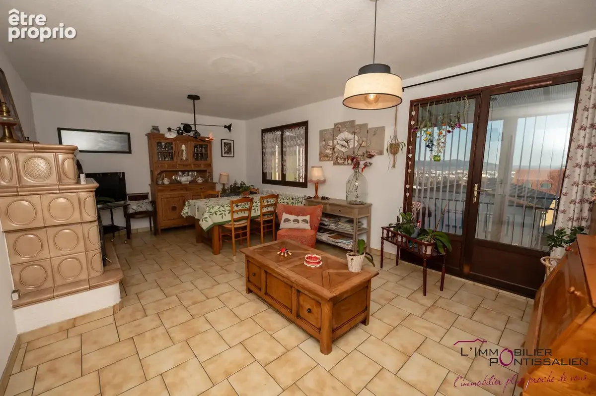 Pontarlier : maison de type 4 - quartier calme - photo 2