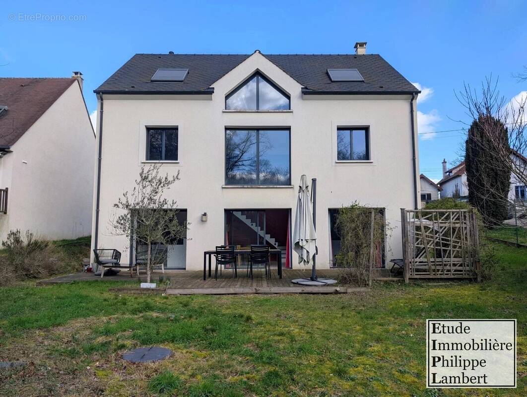 Maison à BOIS-LE-ROI