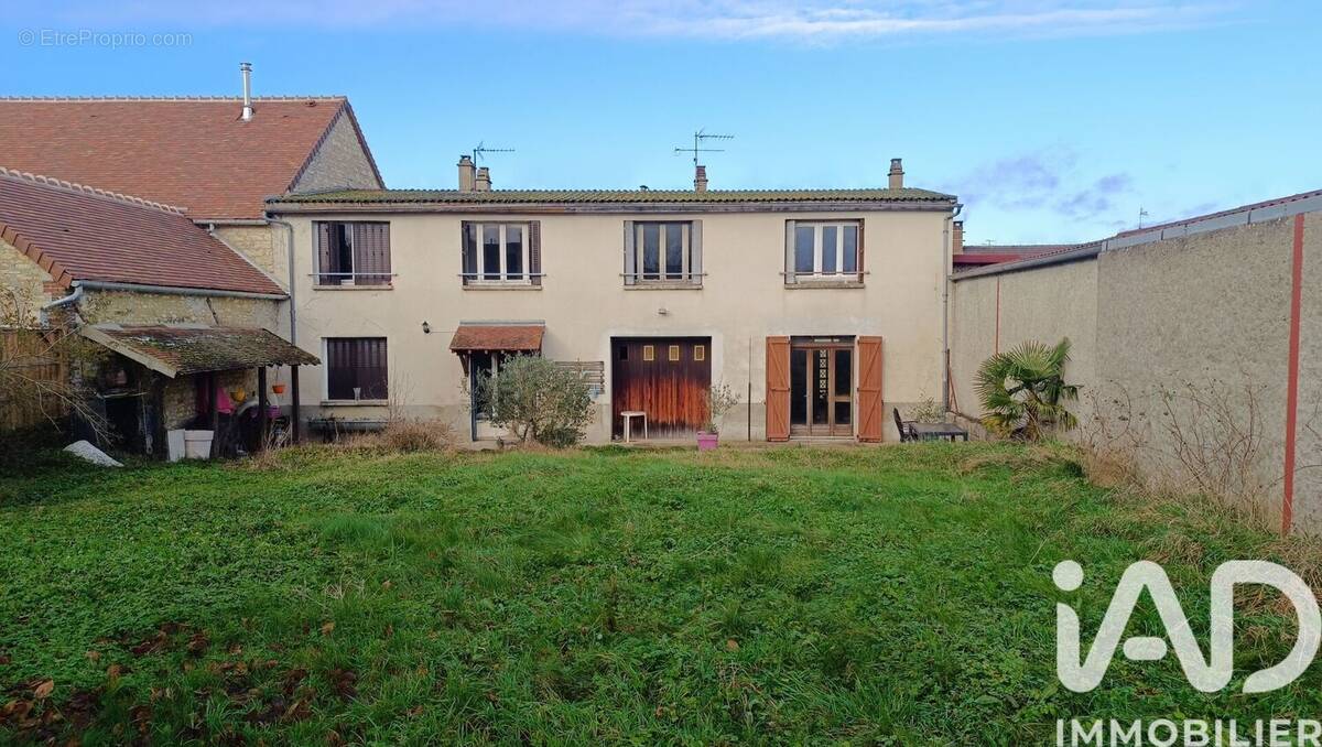 Photo 1 - Maison à CHICHERY