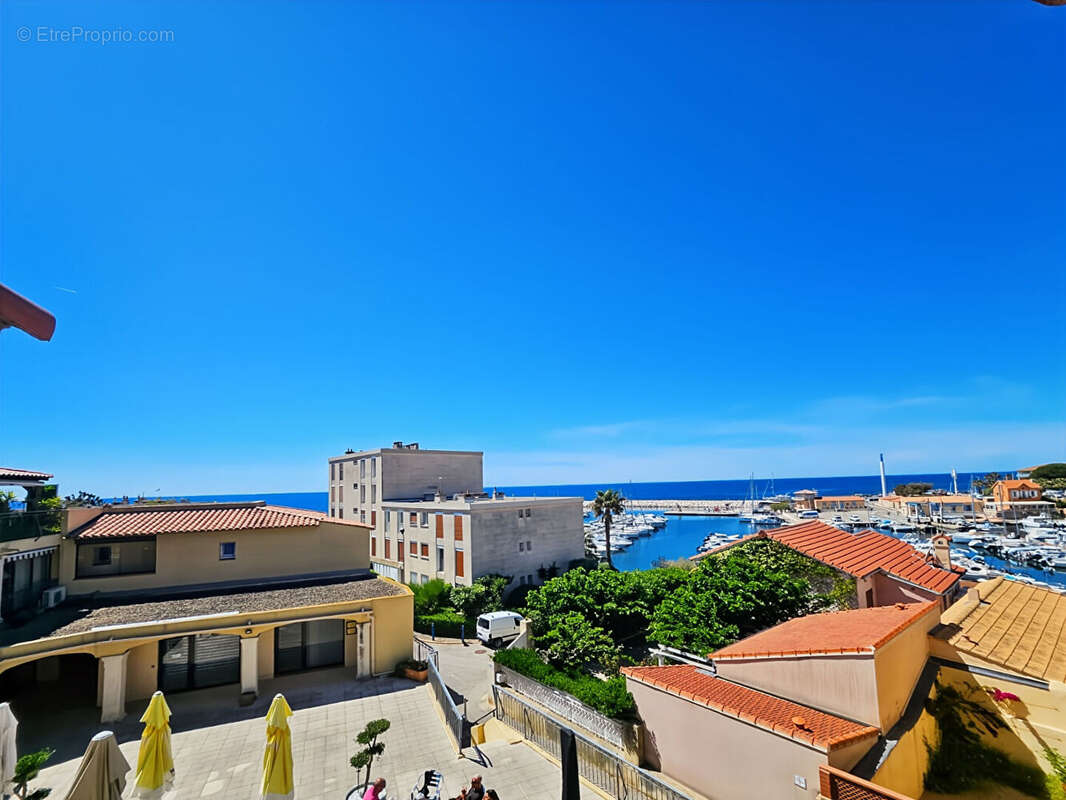 Appartement à SAUSSET-LES-PINS