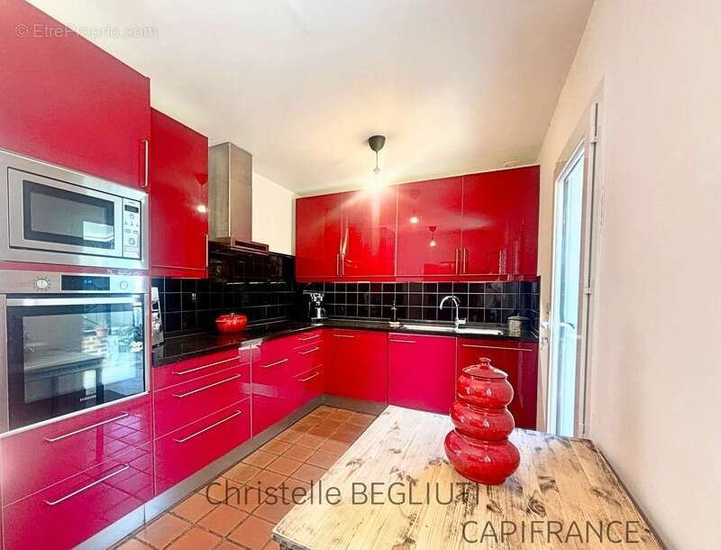 Maison à VERT-SAINT-DENIS