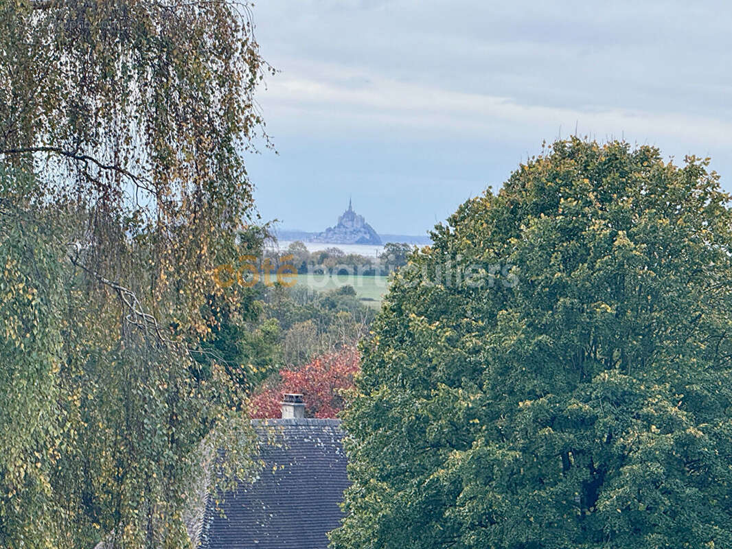Maison à LE VAL-SAINT-PERE