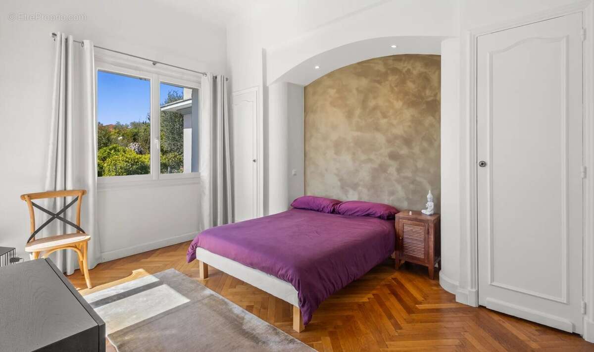 Appartement à LE CANNET