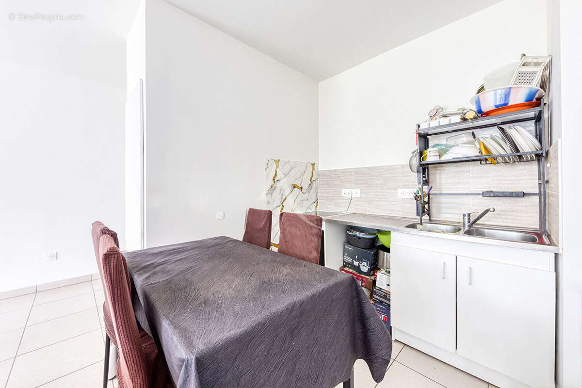 Appartement Noisiel 2 pièce(s) 50.17 m2 - photo 4