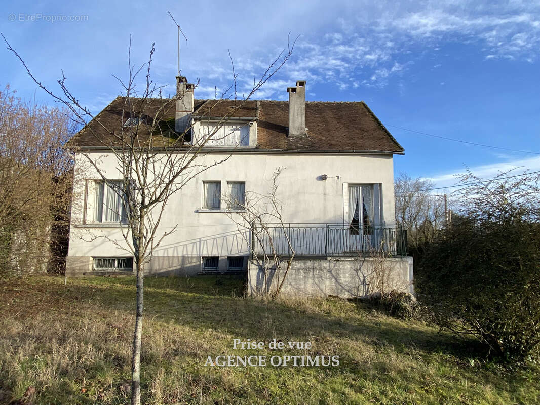 Maison à VINNEUF