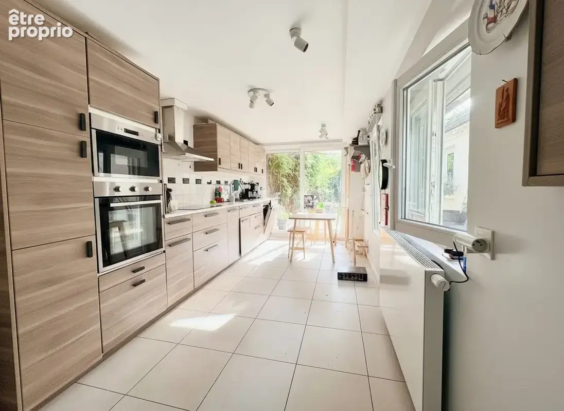 Maison 7 pièces 108 m² à vendre à Champs-Sur-Marne (77420) - photo 2