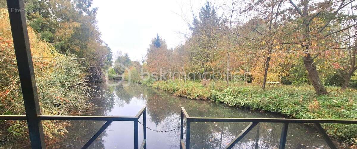 Terrain à LA CHAUSSEE-TIRANCOURT